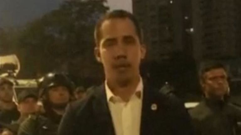 Le chef de l'opposition vénézuélienne Juan Guaido a déclaré qu'il avait lancé le 