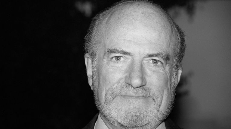 CLAUS VON BULOW AU SEIN DE LA FAMILLE KRUG
CHAMPAGNE D'ÉTÉ EN SOIRÉE ENCHANTÉE
FÊTE À L'HÔTEL BERKELEY, LONDRES.