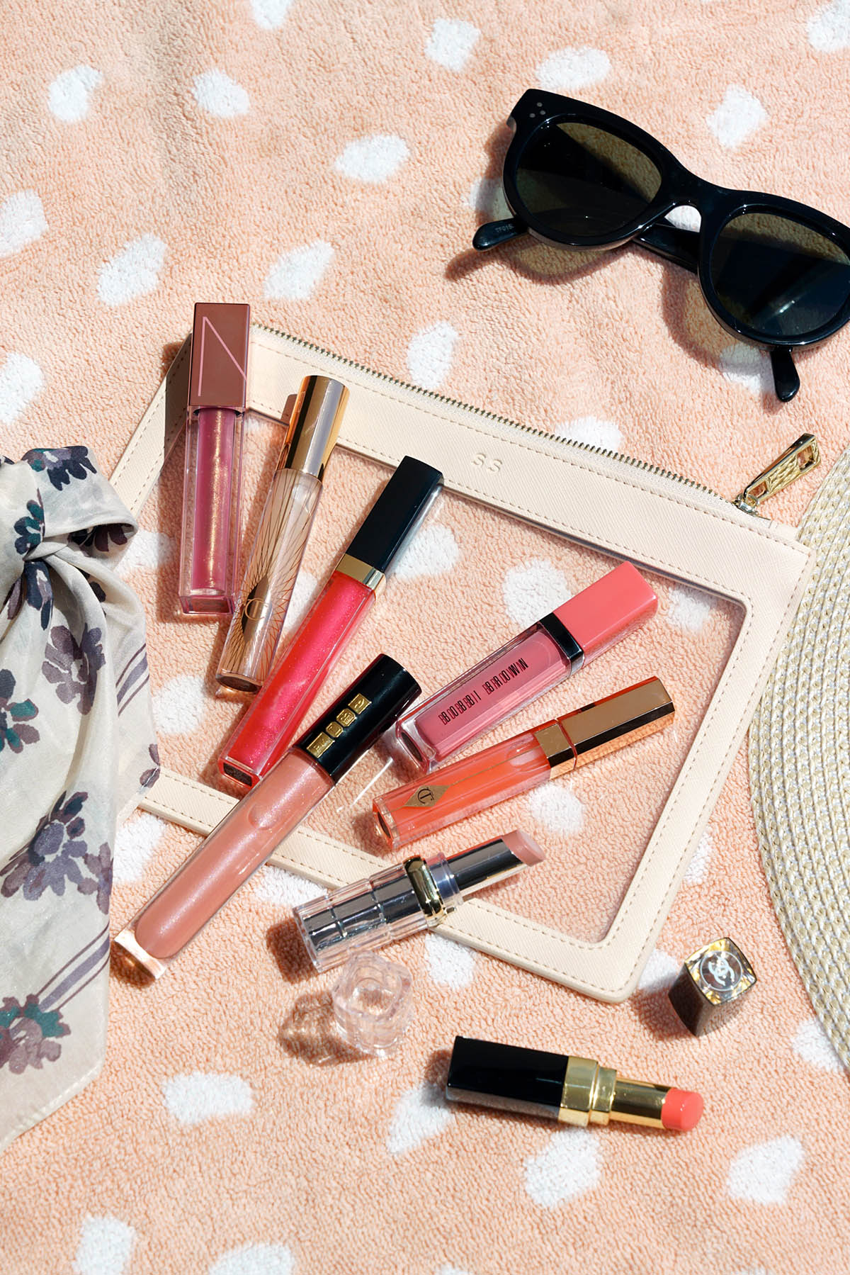 Meilleures couleurs de gloss pour l'été | Le look book beauté