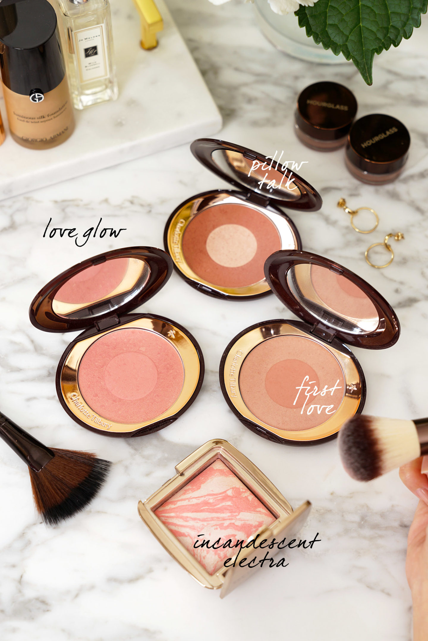 Meilleur Natural Glowy Blushes Hourglass et Charlotte Tilbury