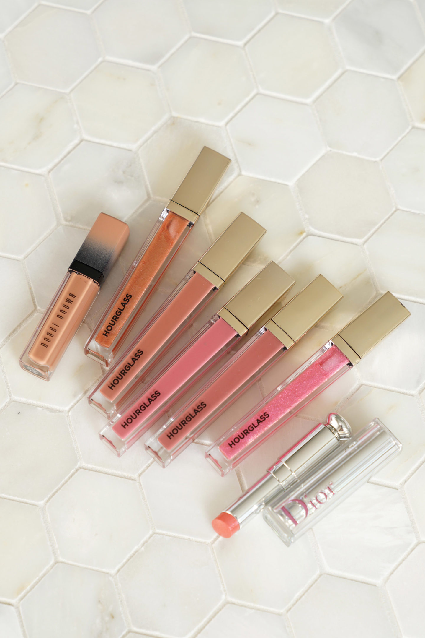 Sablier Unreal Lipgloss, Lèvre Liquide Écrasée Bobbi Brown et Dior Stellar Shine
