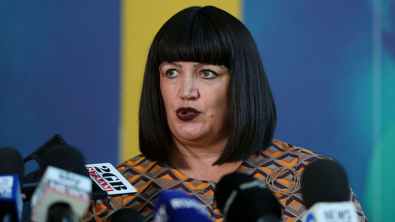 La directrice générale de Rugby Australia, Raelene Castle, a déclaré que le résultat était "pénible pour le jeu".