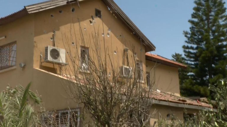 un homme de 58 ans a été blessé par un éclat d'obus et est décédé plus tard à Ashkelon.