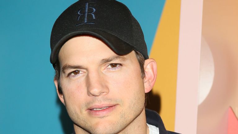 Ashton Kutcher devrait témoigner lors du procès
