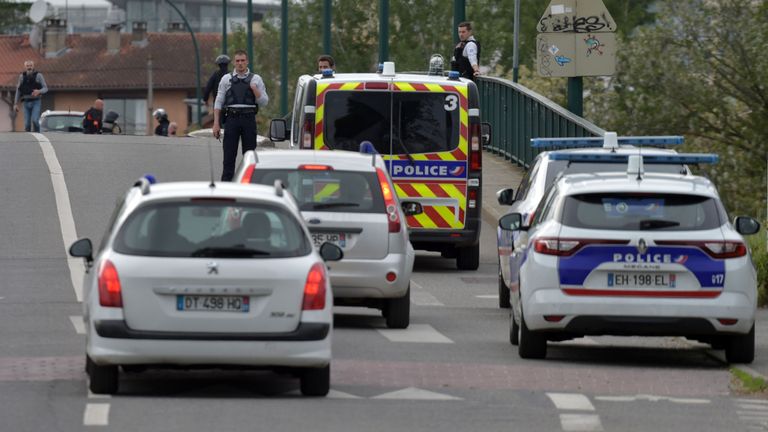 La prise d'otages est proche de l'aéroport de Toulouse