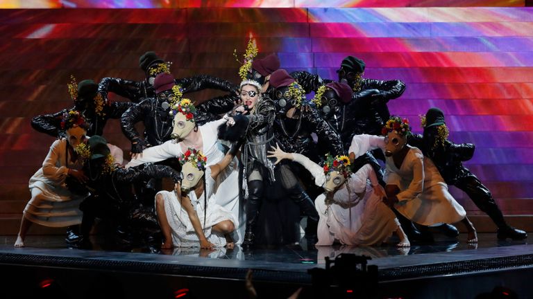 Les organisateurs ont rappelé à Madonna que l’Eurovision était "non politique".