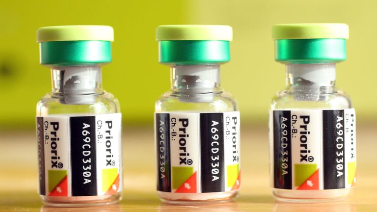 Le vaccin ROR protège contre la rougeole, les oreillons et la rubéole