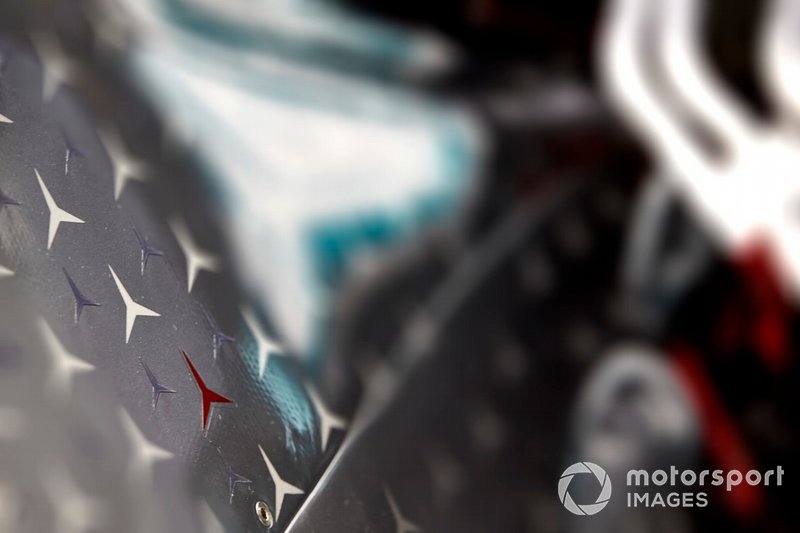 Le capot moteur de la voiture de Lewis Hamilton, Mercedes AMG F1 W10