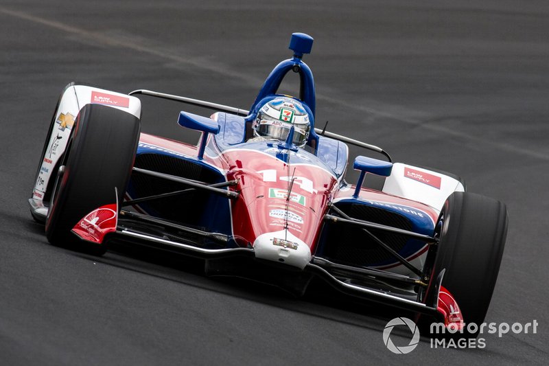 16. Tony Kanaan, A.J. Foyt Enterprises Chevrolet