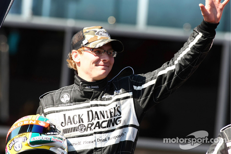 Jack Perkins (Commodore VE de Jack Daniels Racing)