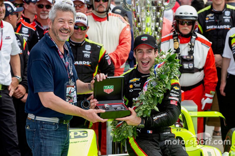 Regardez la présentation du vainqueur de la course, Simon Pagenaud, du Team Penske Chevrolet