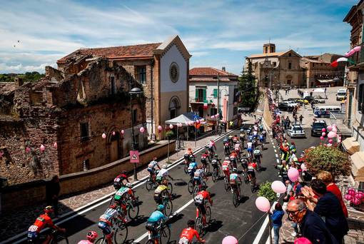 Journal de Giro D'Italia de Conor Dunne: "Beaucoup de réflexion a été menée sur la tension des lacets, je me suis trompé aujourd'hui"