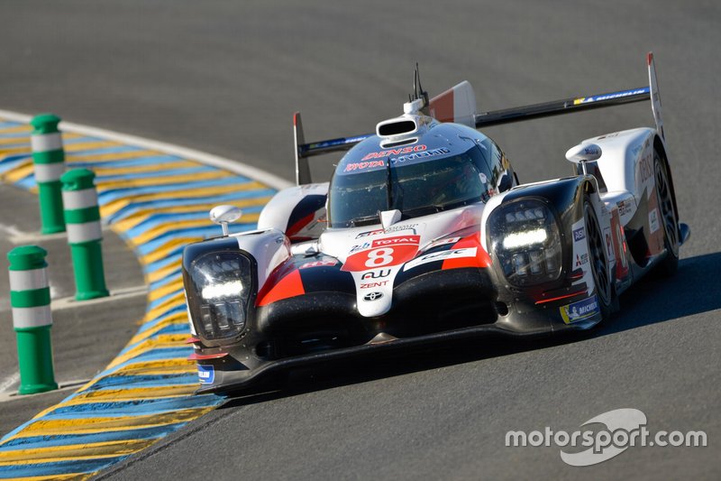 Toyota TS050 # 8 de Toyota Gazoo Racing: Sébastien Buemi, Kazuki Nakajima, Fernando Alonso, Brendon Hartley, Mike Conway