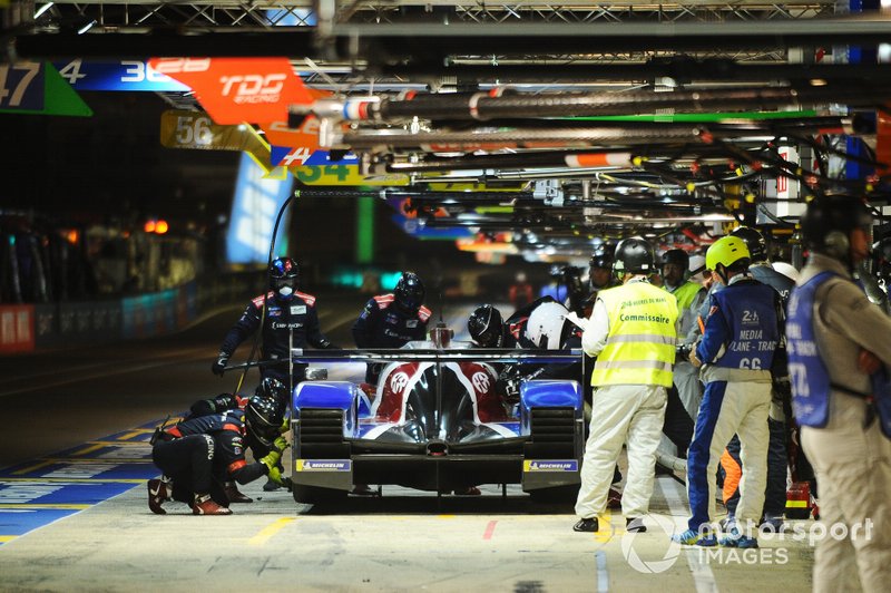 # 11 SMP Racing BR Engineering BR1: Mikhail Aleshin, Vitaly Petrov, Stoffel Vandoorne