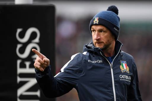 L'ancien joueur d'Angleterre et de Lions, Mike Catt, rejoint l'équipe de l'Irlande