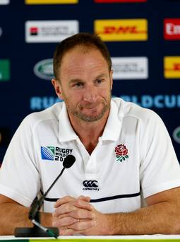 L'IRFU confirme que Mike Catt rejoindra le personnel d'entraîneurs d'Andy Farrell en tant qu'entraîneur d'attaque de l'Irlande après la Coupe du monde