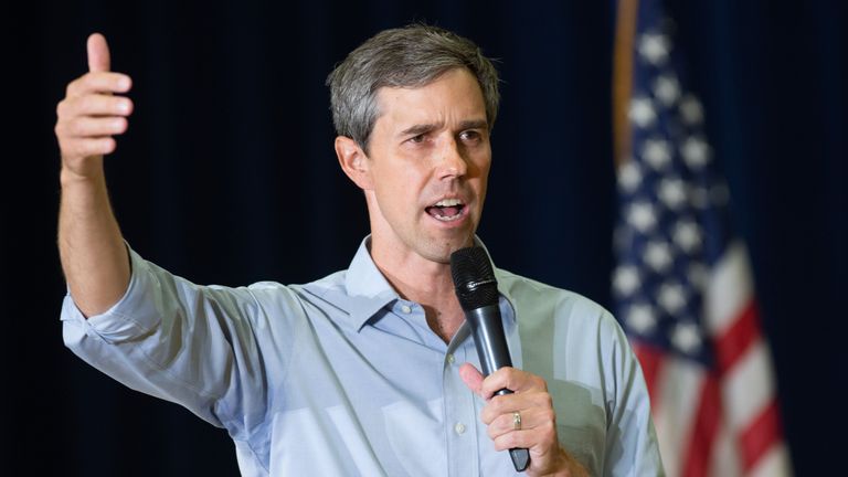 Beto O'Rourke, ancien représentant des États-Unis et candidat à la présidence démocratique, prend la parole lors d'une assemblée publique organisée par la Fédération américaine des enseignants à North Miami, en Floride, le 25 juin 2019. (Photo de SAUL LOEB / AFP) (Crédit photo, lire: SAUL LOEB / AFP / Getty Images)