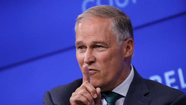NEW YORK, NY - 5 JUIN: Le candidat démocrate à la présidence et gouverneur de Washington, Jay Inslee, parle du changement climatique lors du Council on Foreign Relations, le 5 juin 2019 à New York. Inslee a fait de la lutte contre le changement climatique la plate-forme centrale de sa campagne et a vivement critiqué le manque d'action de l'administration Trump sur les questions climatiques. (Photo de Drew Angerer / Getty Images)