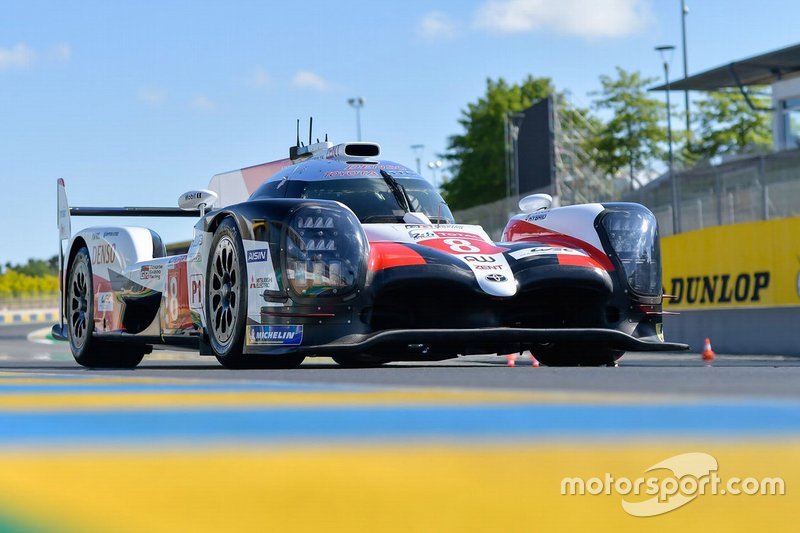Toyota TS050 # 8 de Toyota Gazoo Racing: Sébastien Buemi, Kazuki Nakajima, Fernando Alonso, Brendon Hartley, Mike Conway