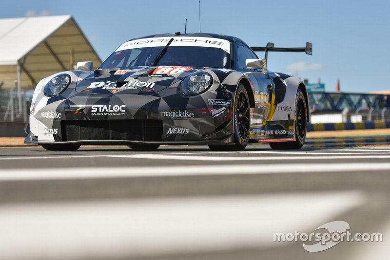 Porsche 911 RSR Dempsey Proton Competition n ° 88