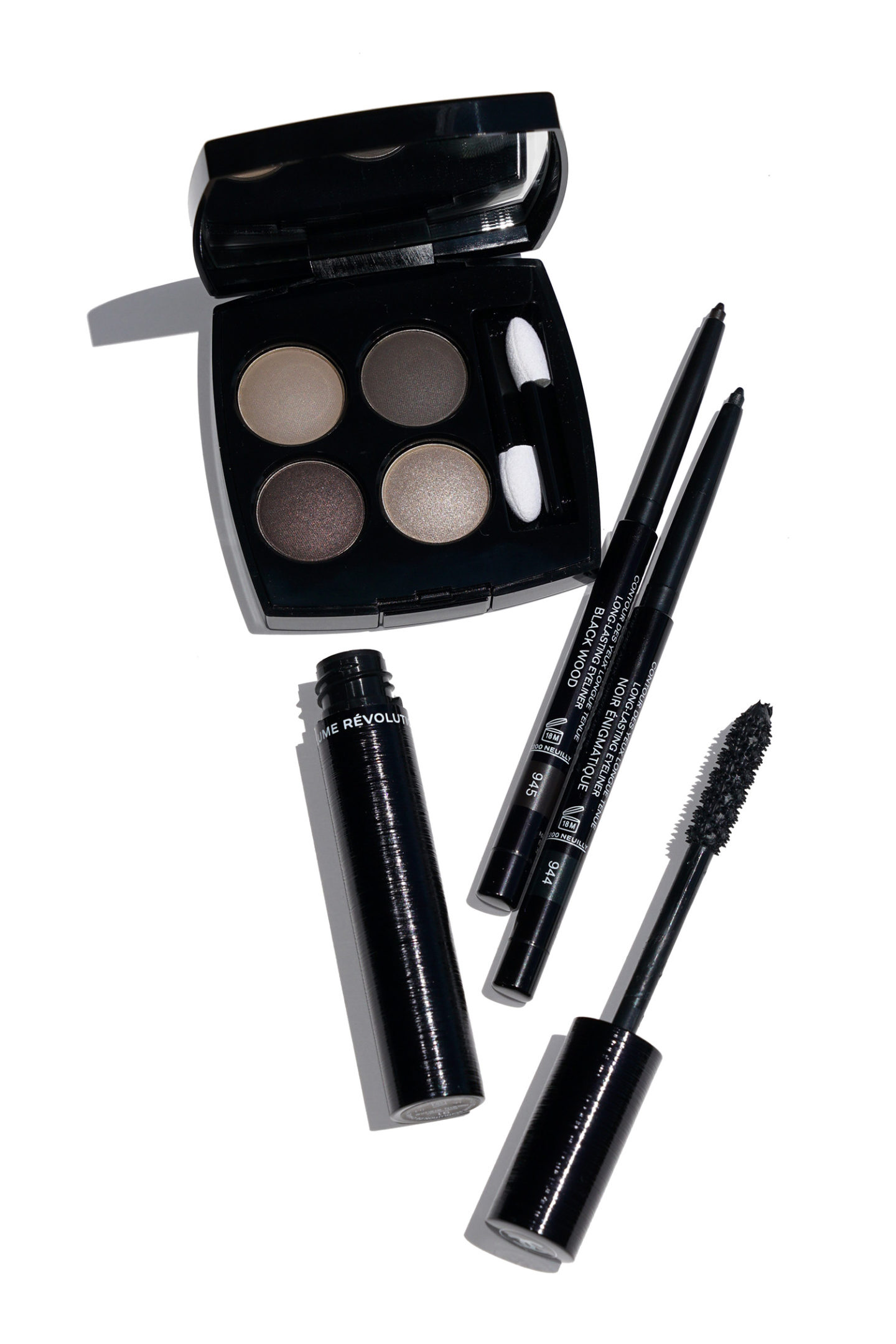 Chanel Blurry Grey, Noir Engimatique, Black Wood et Volcan Review