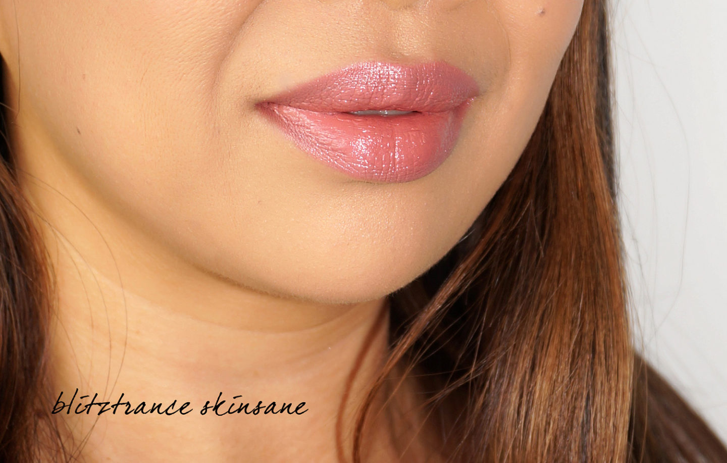 Pat McGrath Rouge à lèvres BlitzTrance Skinsane swatch | Le look book beauté