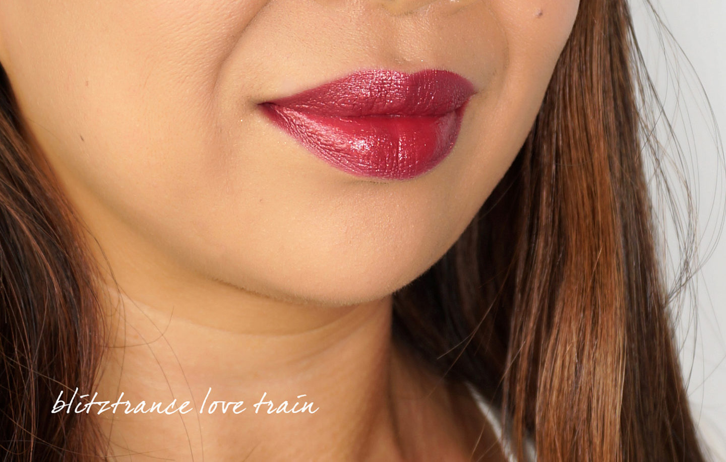 Pat McGrath BlitzTrance Love Train swatch swatch | Le look book beauté