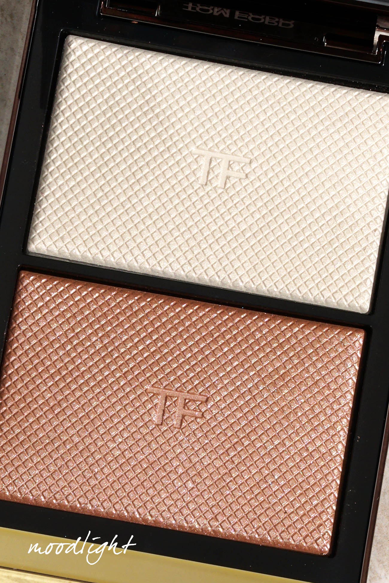 Tom Ford Skin Illuminating Duo dans Moodlight