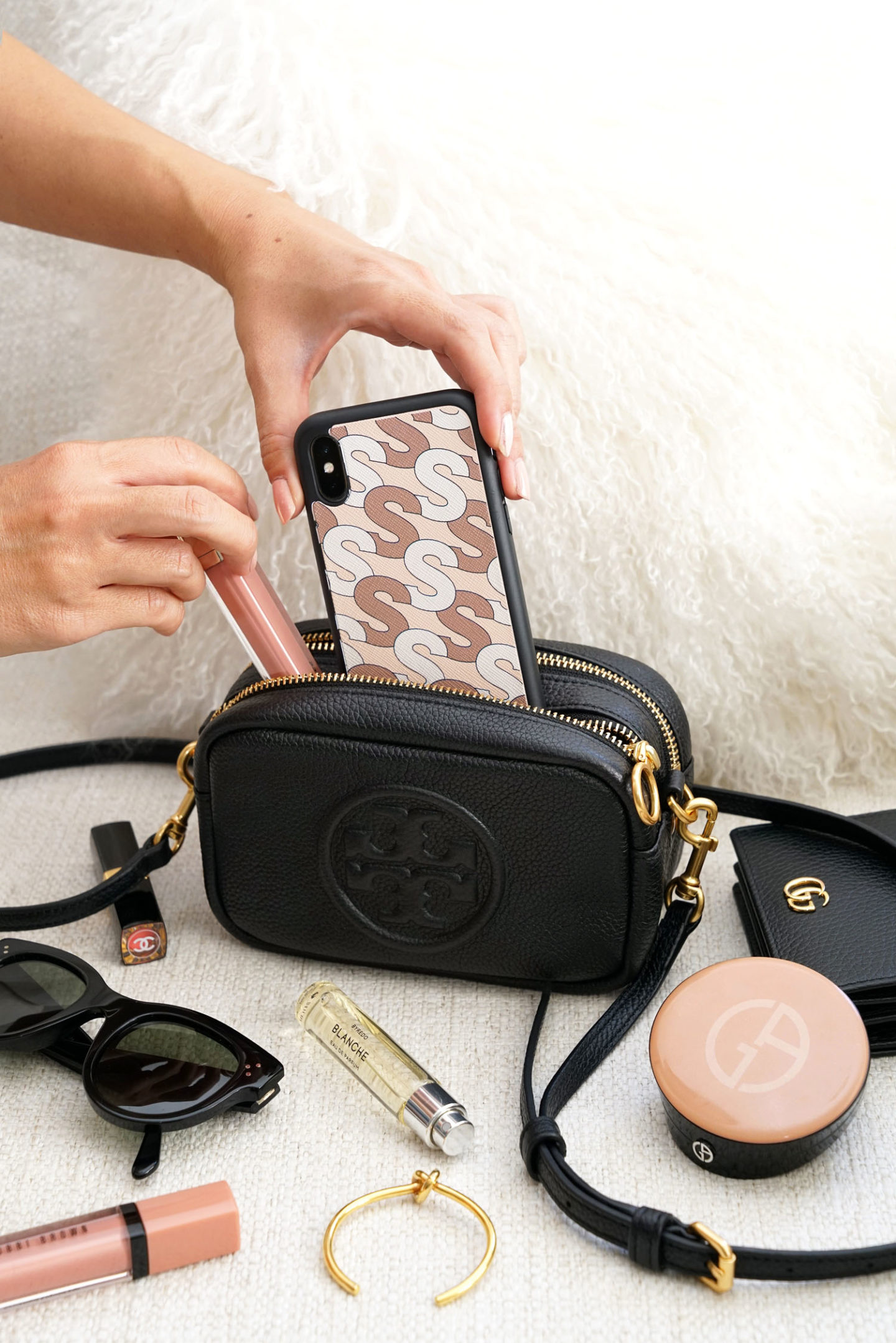Tory Burch Perry Bombe Mini Sac Examen | Le look book beauté