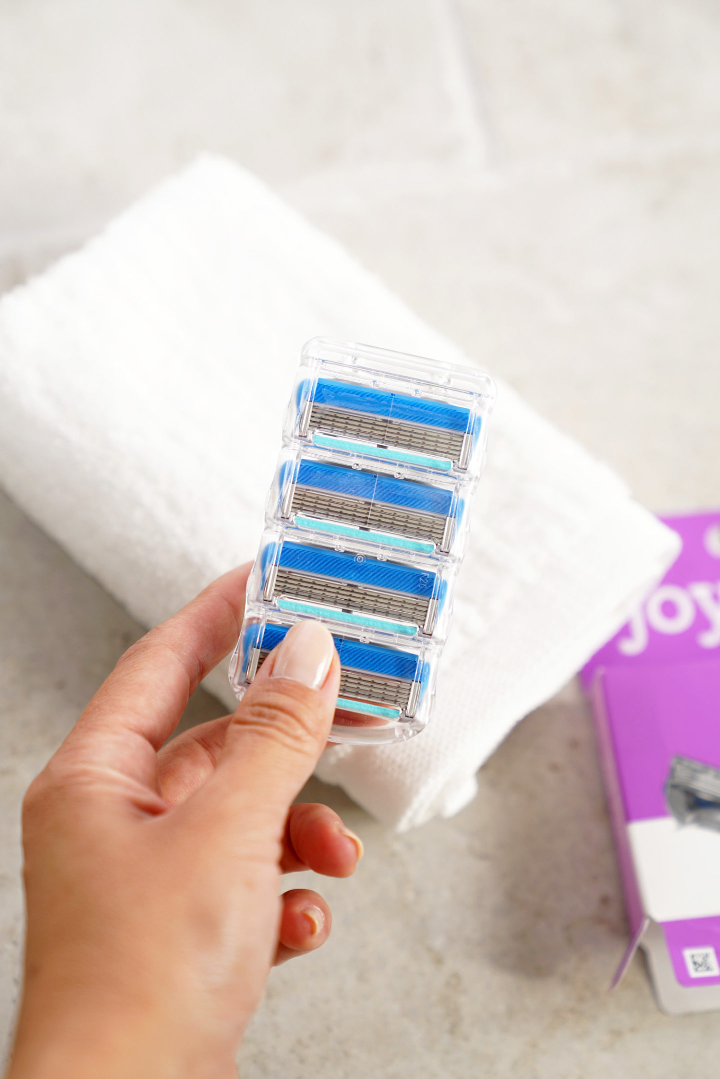 Recharges de Joy Gillette Five Blade Razor, paquet de 4