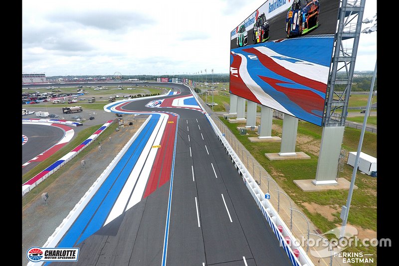 Diagramme de chicane droite vers larrière du Charlotte Motor Speedway