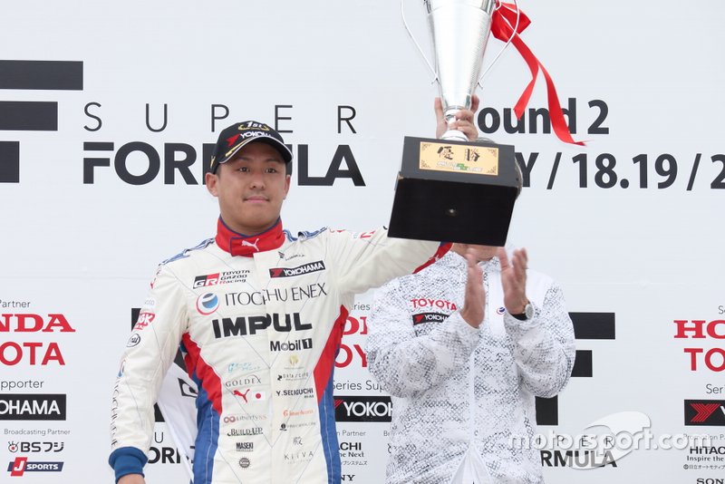 Podium: Yuhi Sekiguchi, vainqueur de la course, Team Impul