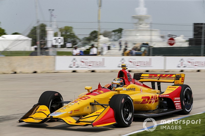 Detroit IndyCar: Hunter-Reay en tête des derniers essais / échauffements
