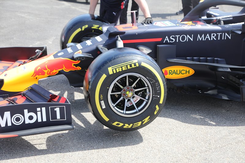 Détail avant du Red Bull Racing RB15 