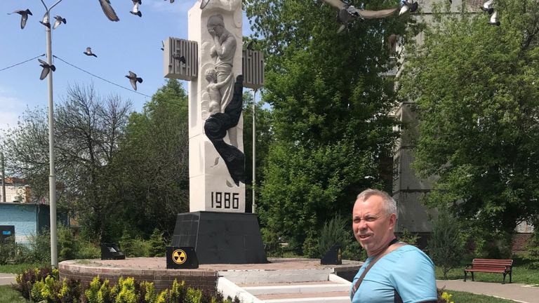 Andrey Nasonov au mémorial des liquidateurs à Toula