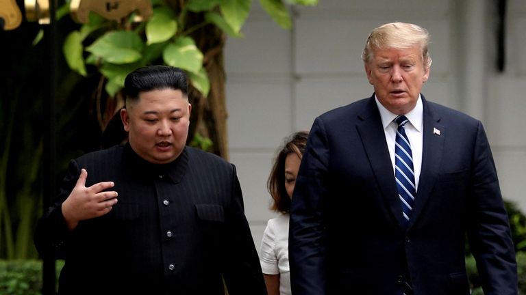 Kim Jong Un et Donald Trump se sont rencontrés pour un deuxième sommet en février
