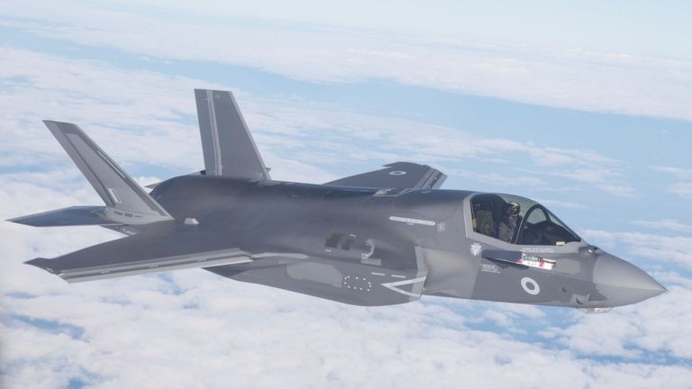 La première livraison d’avions F35B de la Royal Air Force volera de la base aérienne de Marine Corps à Beaufort, aux États-Unis, en direction de leur nouvelle base RAF Marnham