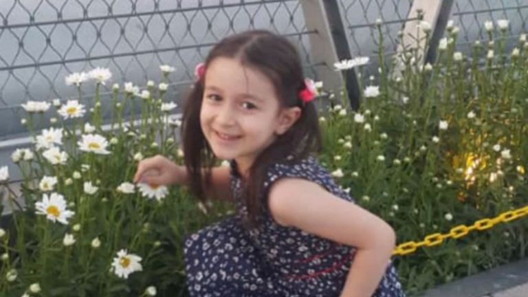 Leur fille, Gabriella