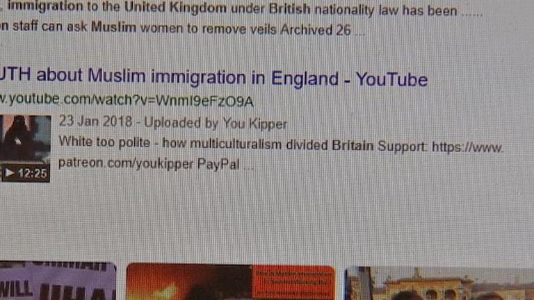Une recherche sur "l'immigration musulmane en Grande-Bretagne" le 25 avril a montré quatre vidéos