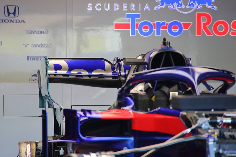 Détail de laileron arrière du Toro Rosso STR14