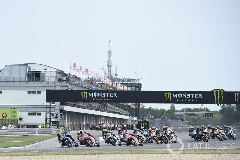 Début de course du Grand Prix tchèque