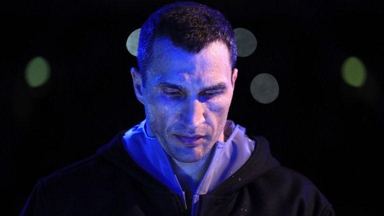 Londres, Angleterre - 29 avril: Wladimir Klitschko se rend sur le ring avant son combat contre Anthony Joshua pour l'IBF, WBA et IBO Heavyweight Wo