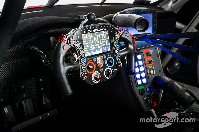 Porsche 911 RSR 2019