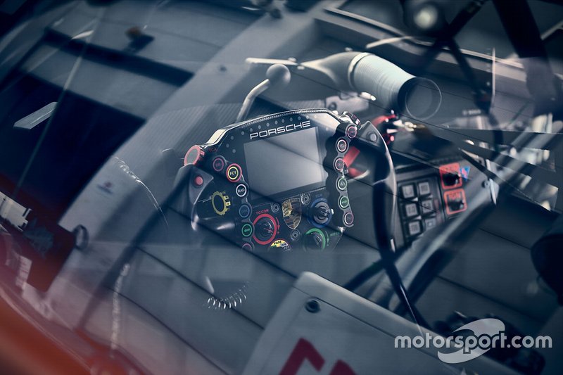 Porsche 911 RSR 2019