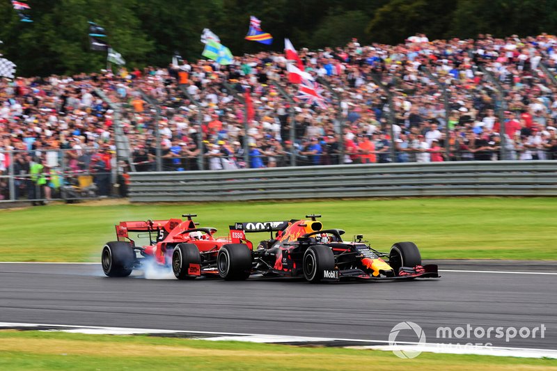 Sebastian Vettel, Ferrari SF90 dans larrière de Max Verstappen, Red Bull Racing RB15 