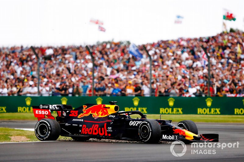 Max Verstappen, Red Bull Racing RB15, tourne après un accident avec Sebastian Vettel, Ferrari SF90
