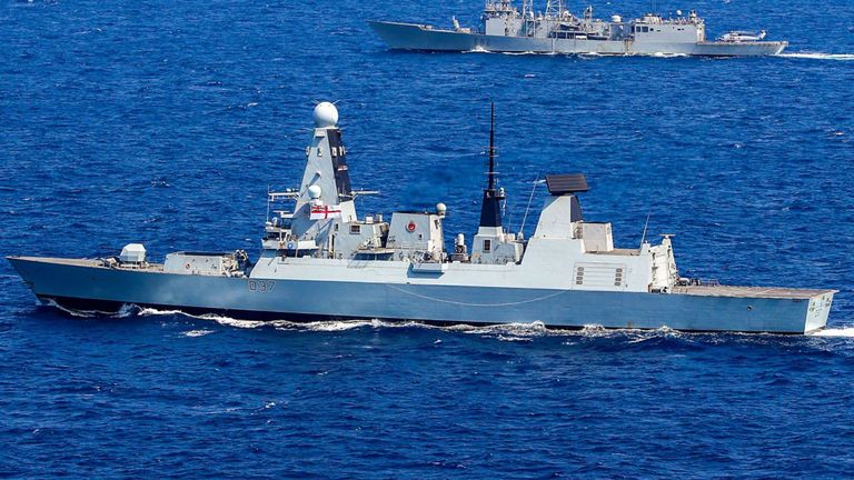 Le HMS Duncan, photographié dans la mer Égée, a été envoyé dans le Golfe. Photo: Paul Hall / Marine royale / Shutterstock