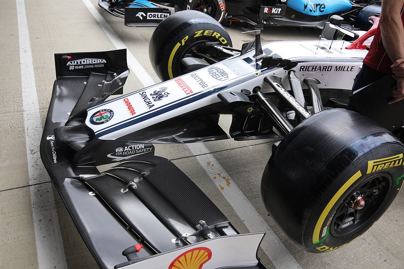 Détail du nez de lAlfa Romeo Racing C38