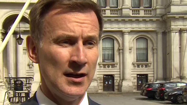 Le secrétaire américain aux Affaires étrangères, Jeremy Hunt, a participé à une réunion du Cobra au cours de laquelle il a discuté des mesures à prendre et des mesures supplémentaires. seront prises
