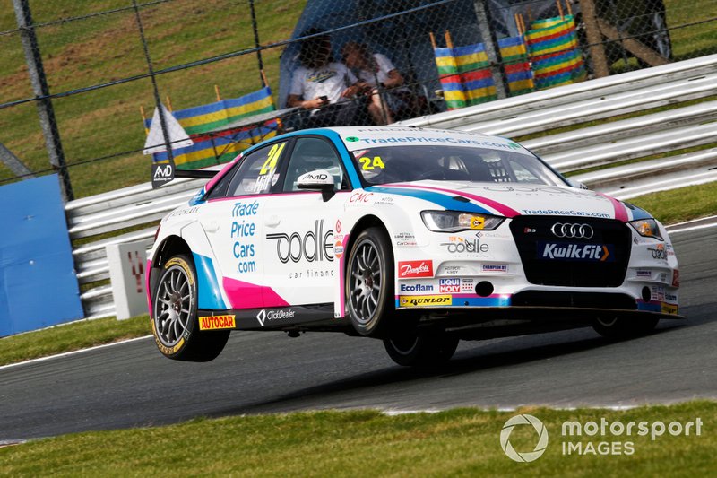 Jake Hill, le prix du commerce des voitures Audi 